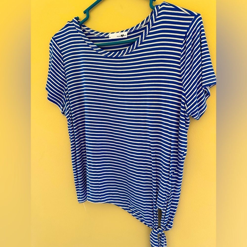 Maddy & Nell crop top